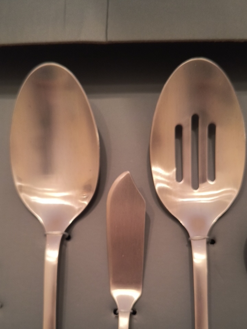 Stainless Steel Serving Set - Picture 6 of 10